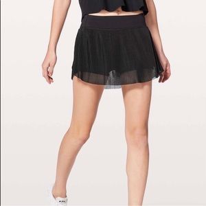 Lululemon pleated skirt